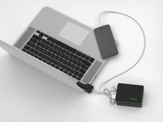 Illustration for article titled Save on Top Portable Power Banks and Charging Accessories